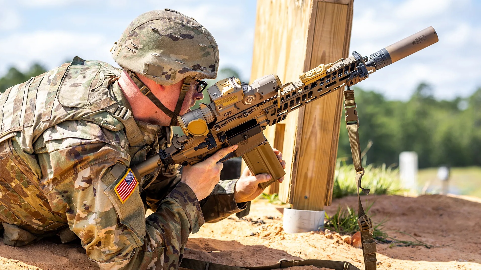 America’s New XM7 Rifle Sparks Debate Over Limited Ammo Capacity