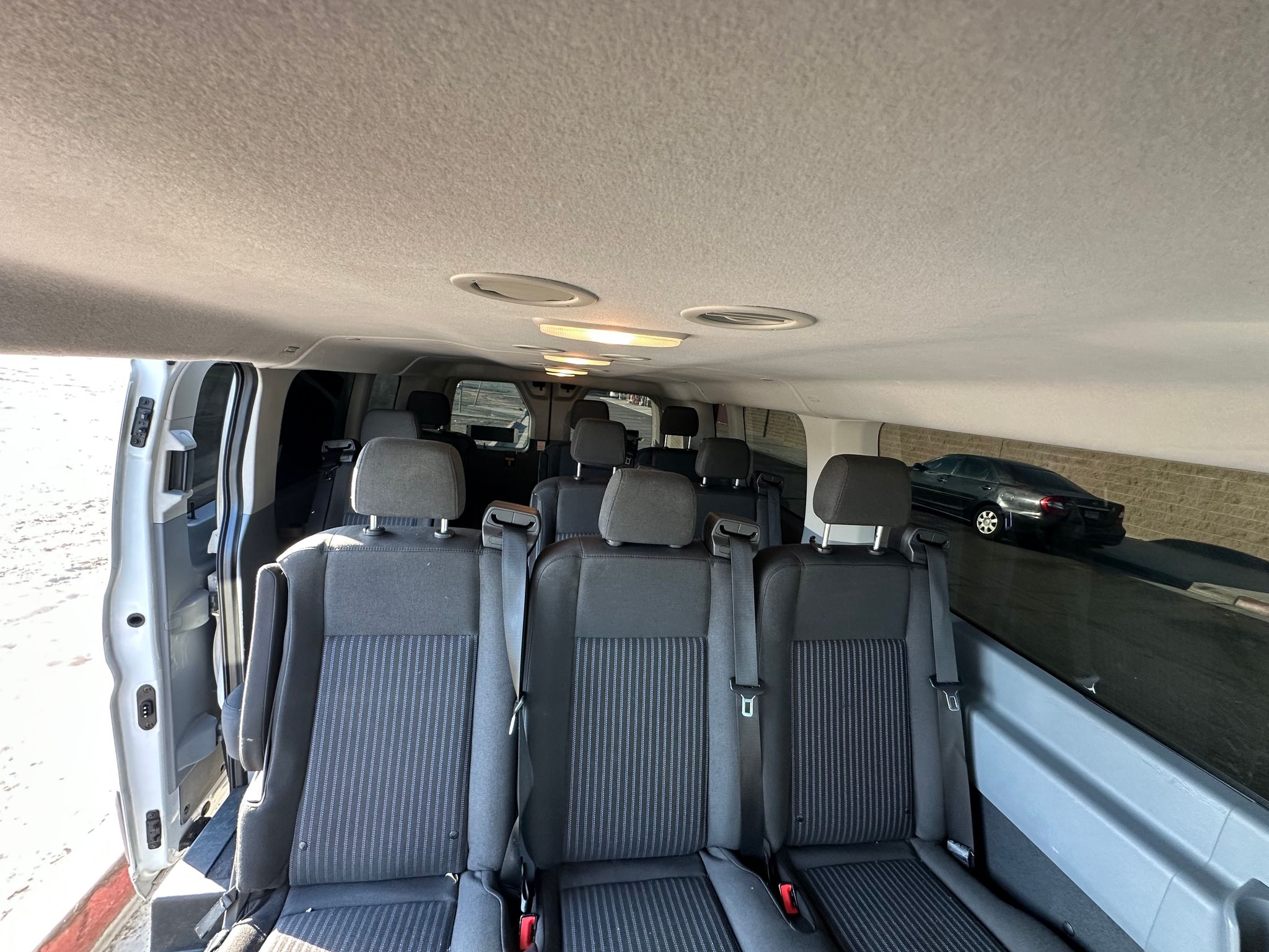 📉 Market Uncertainty Rises — But Your Ride with Hello Shuttle Is Always Stable and On Time