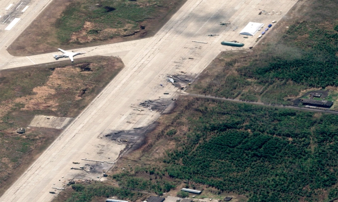 U.S. Intelligence: Ukraine Hit Around 20 Russian Aircraft in Strategic Drone Strikes