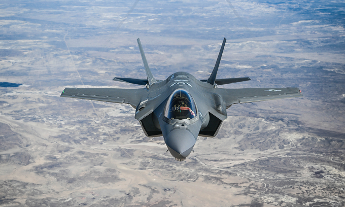 U.S. and Switzerland at Odds Over F-35 Fighter Jet Costs