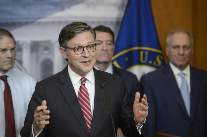 Republicans Clash Over Fiscal Fallout of Trump’s Mega-Bill