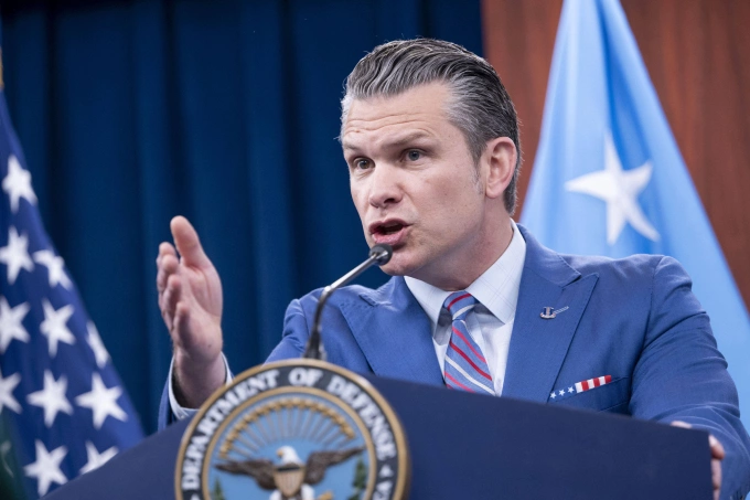 U.S. Reporter Clashes with Defense Secretary Hegseth Over Iran Strike Claims