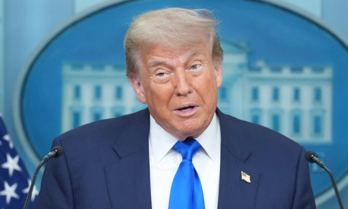 Trump Threatens New Strikes if Iran Resumes High-Level Uranium Enrichment
